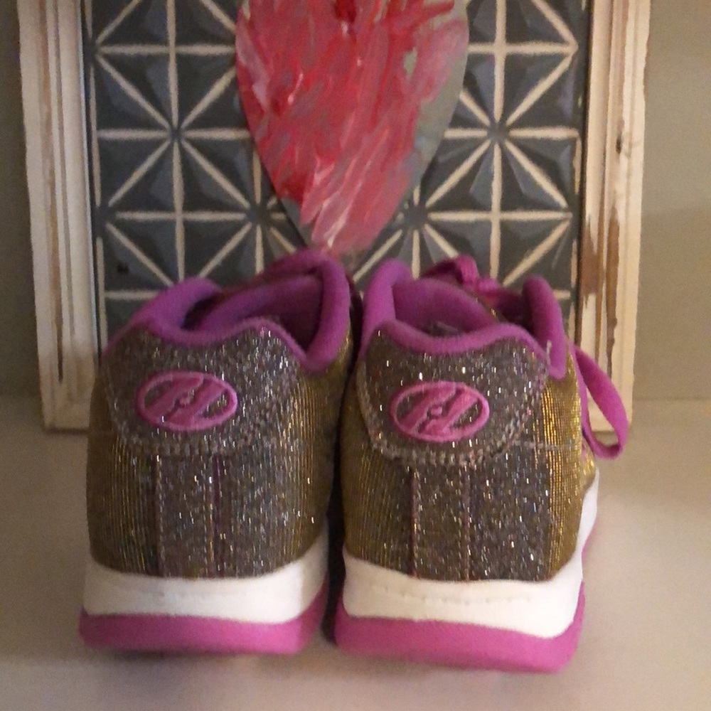 Gold and pink sparkly Heelys - Picture 5 of 6